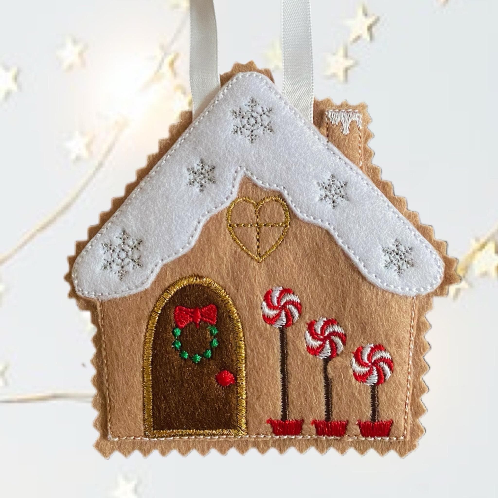 Gingerbread Felt Decoration- Christmas Gingerbread House - Pin Wheel — image 2