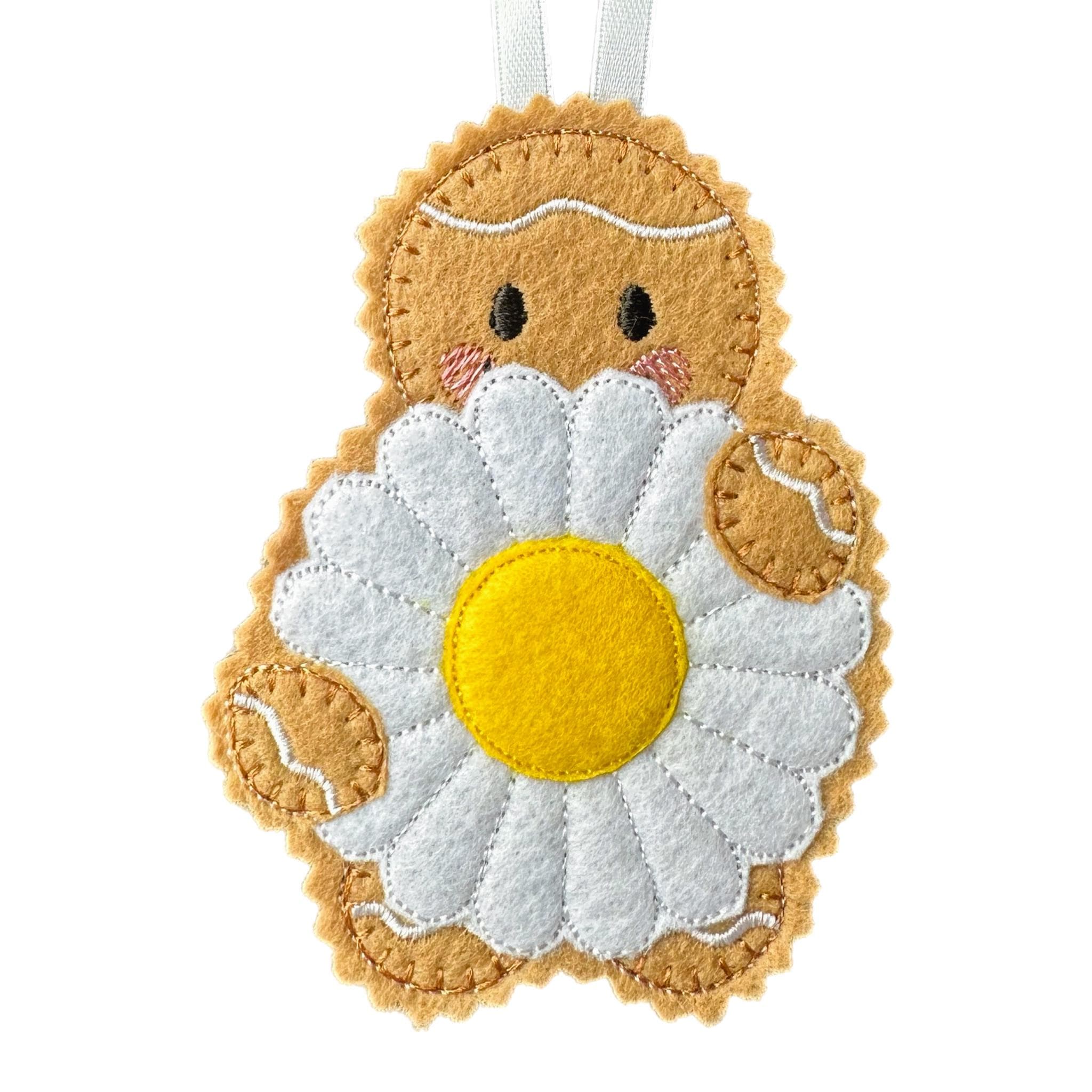 Daisy - April Birth Month Flower Gingerbread Man Felt Decoration — image 3
