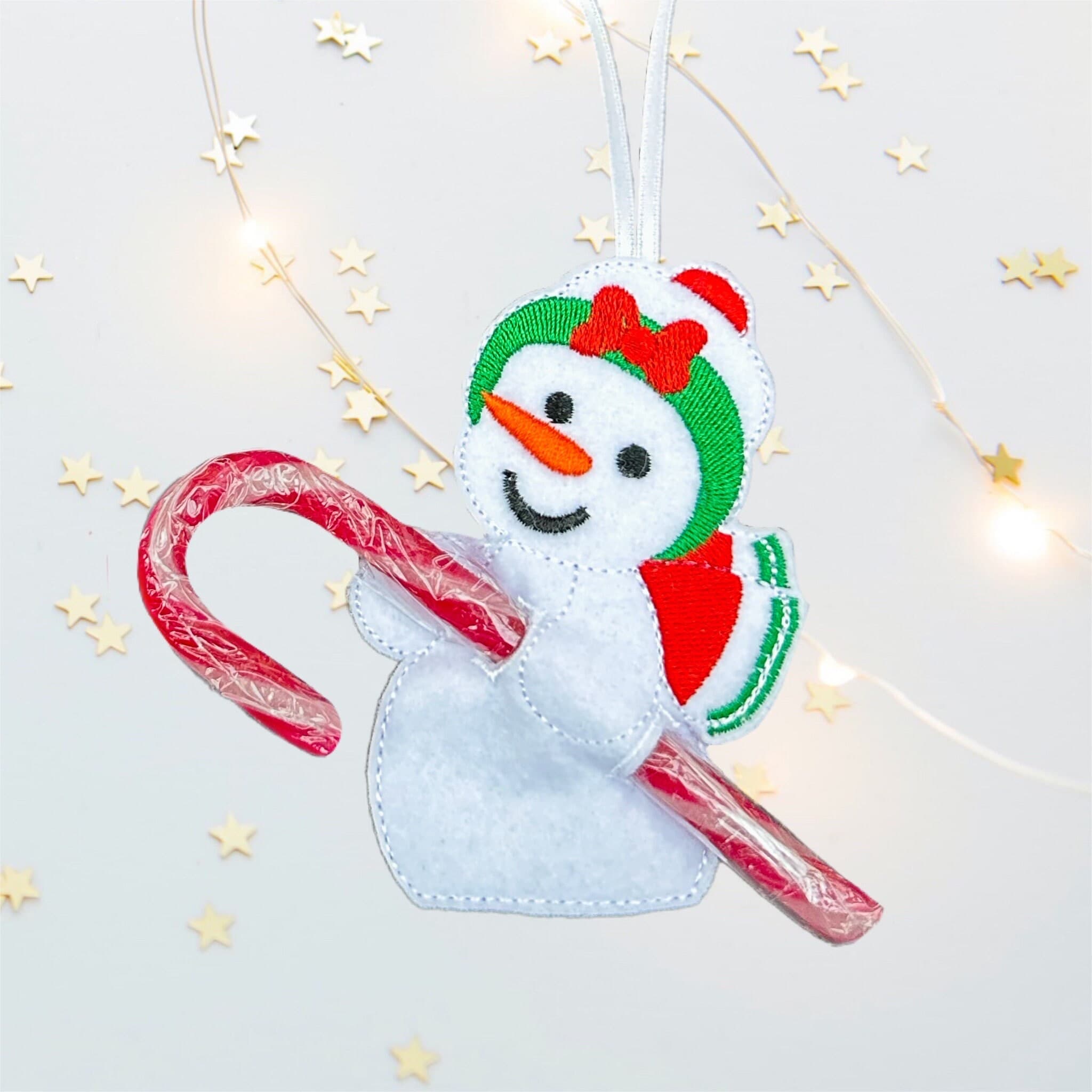 Snowman / Snowwoman Candy Cane Holder — image 3