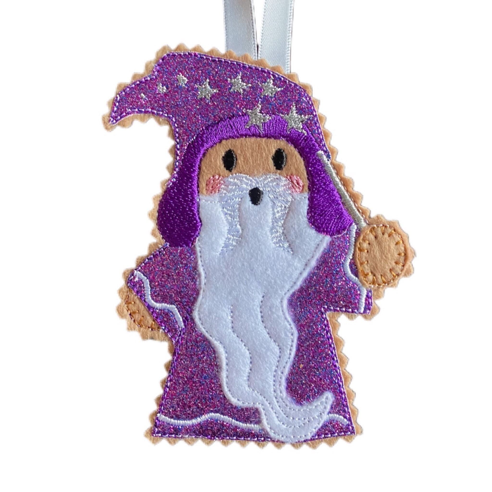 Wizard Gingerbread Man Felt Decoration — image 2
