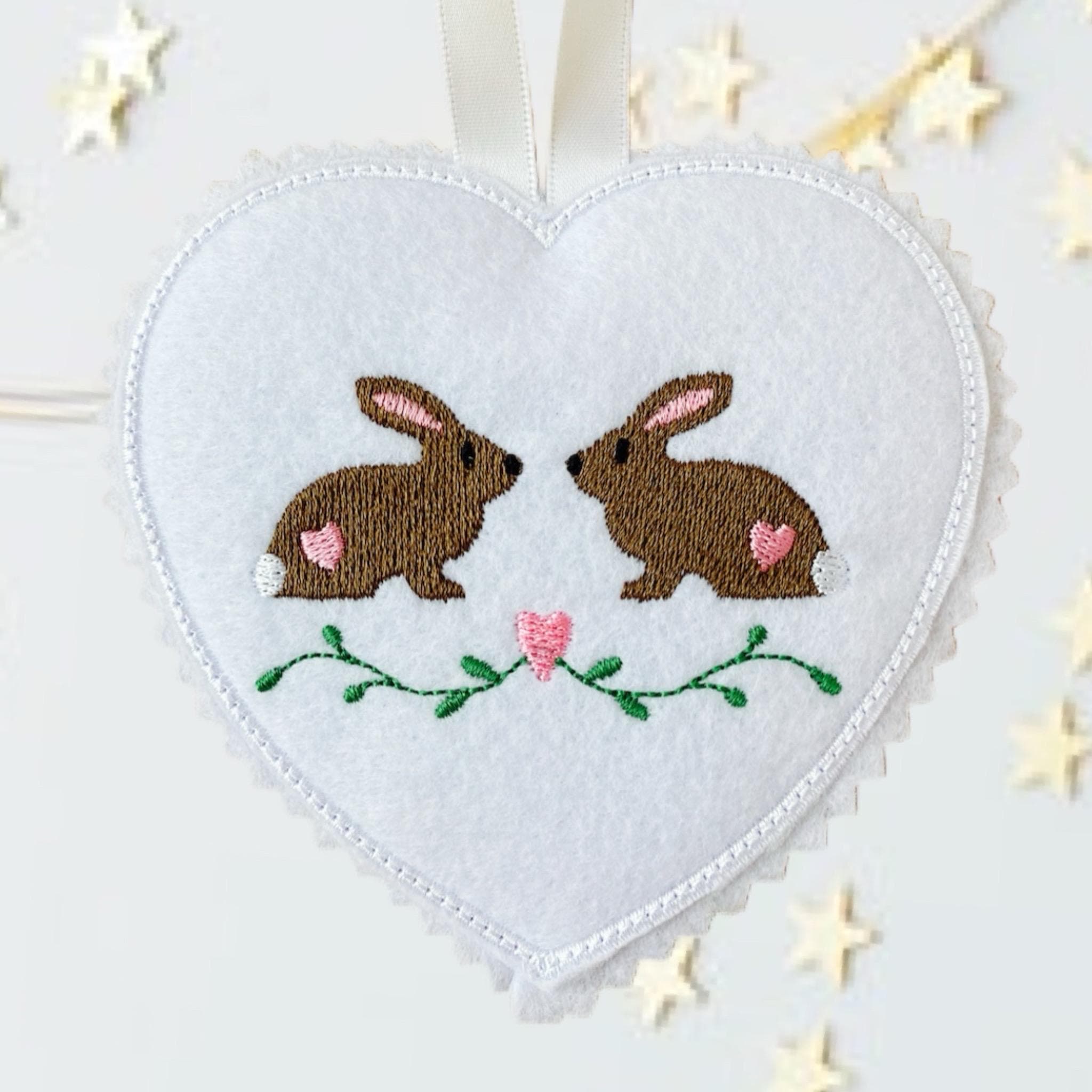 Bunnies Heart Felt Decoration — image 3