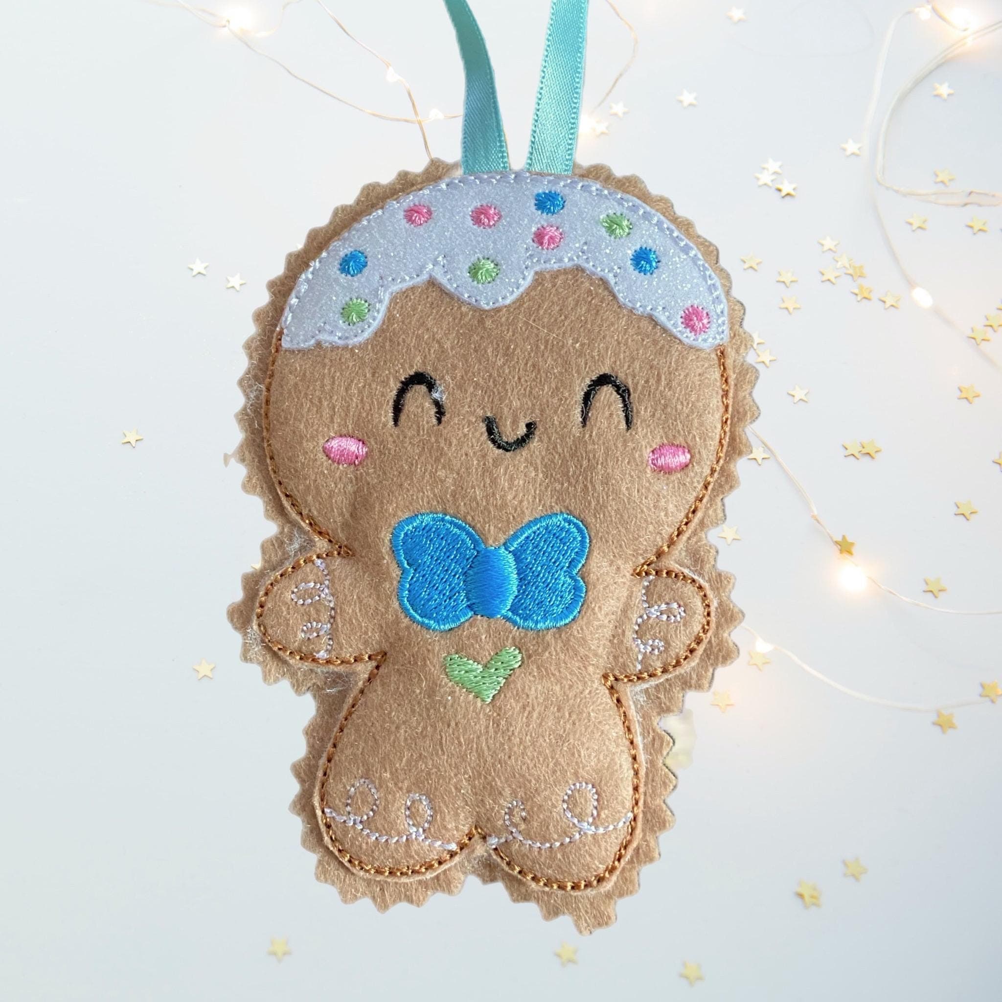 Kawaii Gingerbread Man and Star Felt Christmas Decorations — image 3